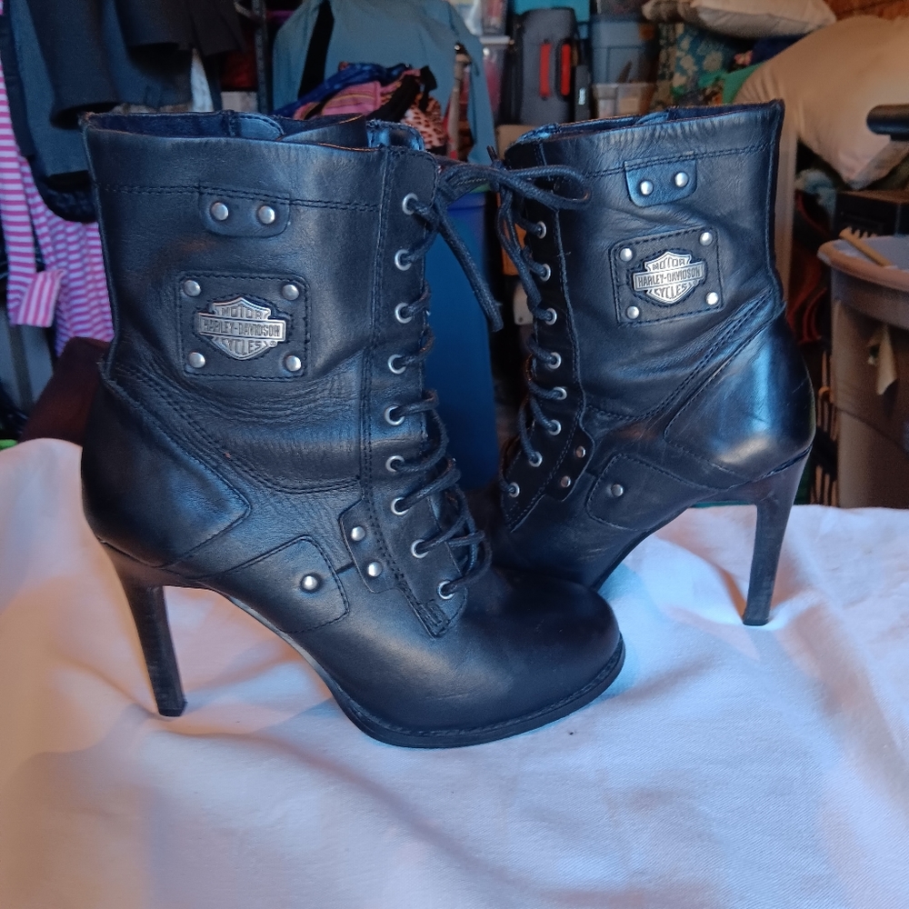 Harley-Davidson® Women's Vikki Black Boots, 6-Inches with 3.75-Heel D84447